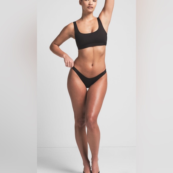 SKIMS Swim Bikini Set NWT Onyx Large - Picture 2 of 3